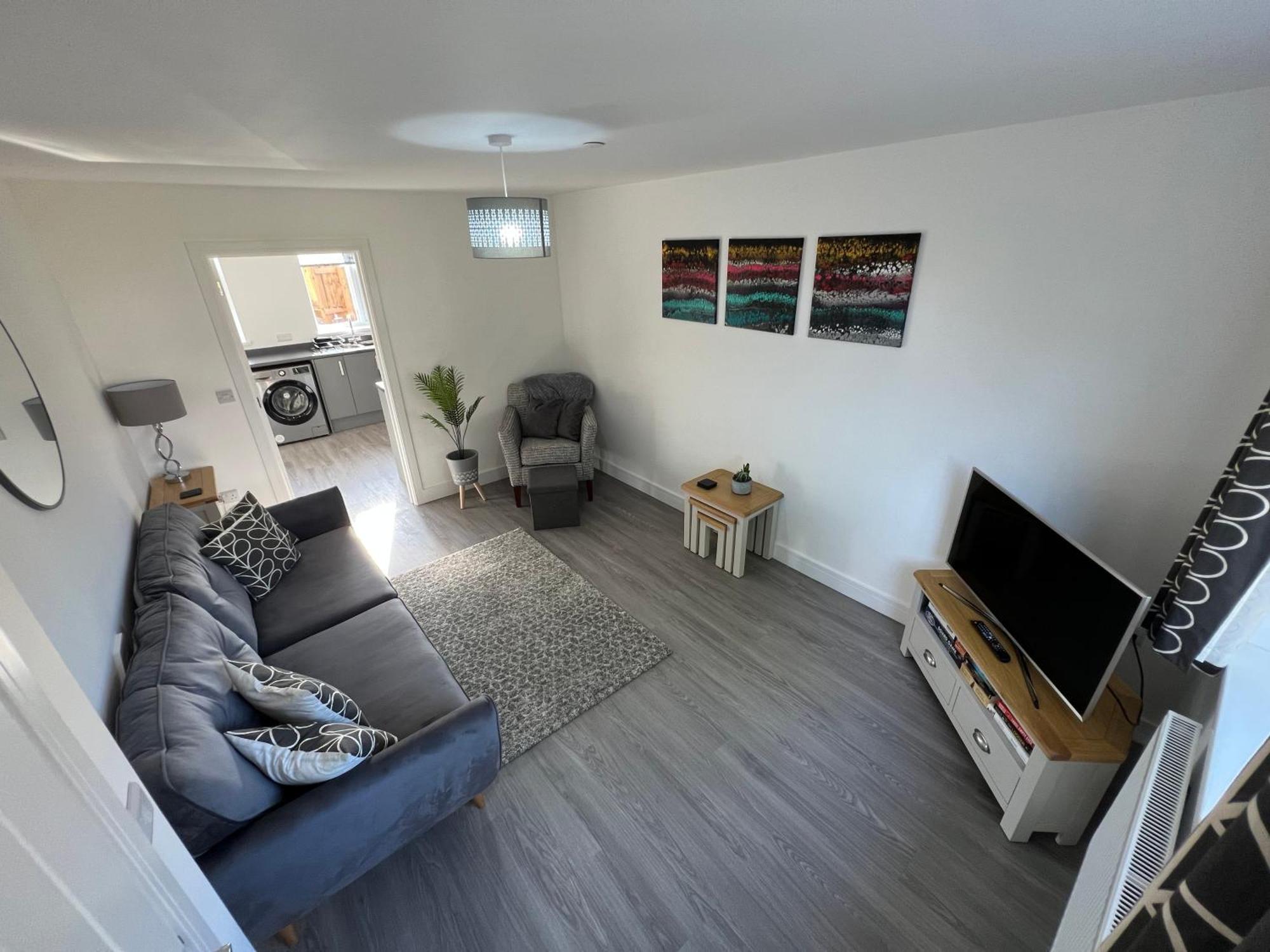 Modern, Two Double Bedroom House With Free Parking Chepstow Ngoại thất bức ảnh